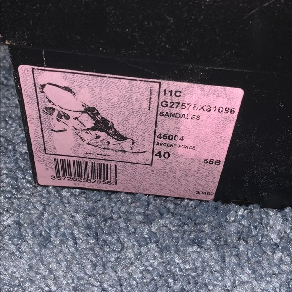Authentic Chanel size 40 - Picture 8 of 8